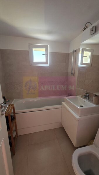 Vanzare apartament de 3 camere in zona Piata Alba iulia-Mihai Bravu