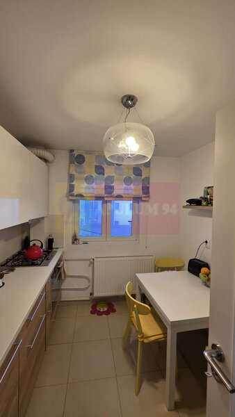 Vanzare apartament de 3 camere in zona Piata Alba iulia-Mihai Bravu